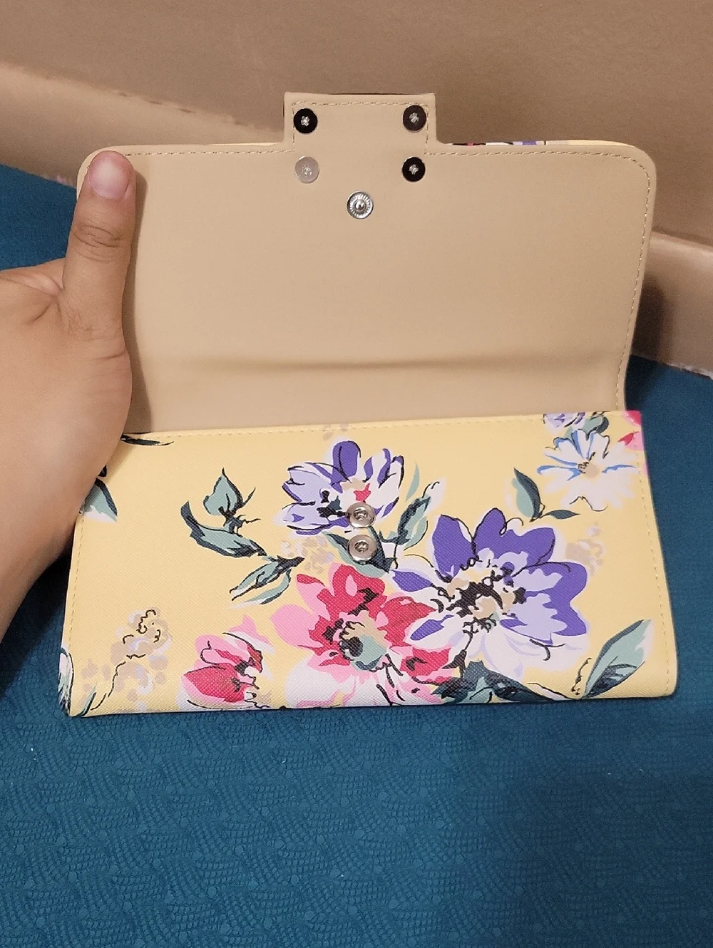 💐GUESS Yellow Floral Mini Backpack with Pastel Blooms with Matching Long Wallet